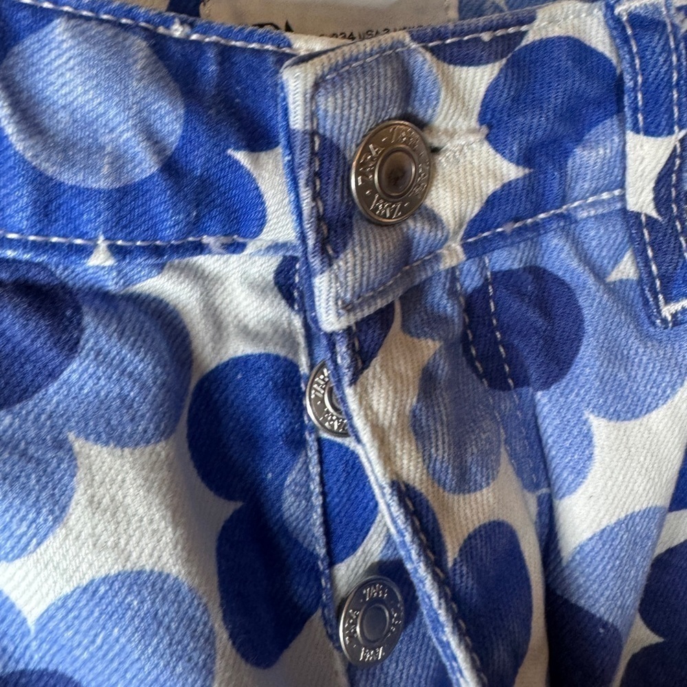 Zara Women’s Floral Blue White High Rise Straight Leg Button Fly Cotton Jeans 2 - Picture 4 of 13